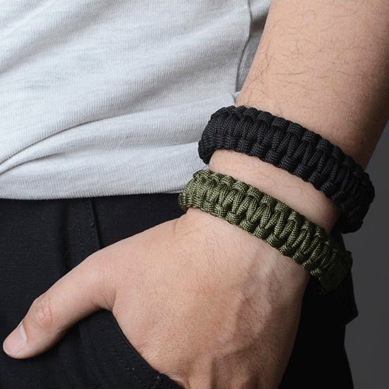 SurvivorPro Paracord Bracelet - Outdoor & Survival Essentials - VibeGreen